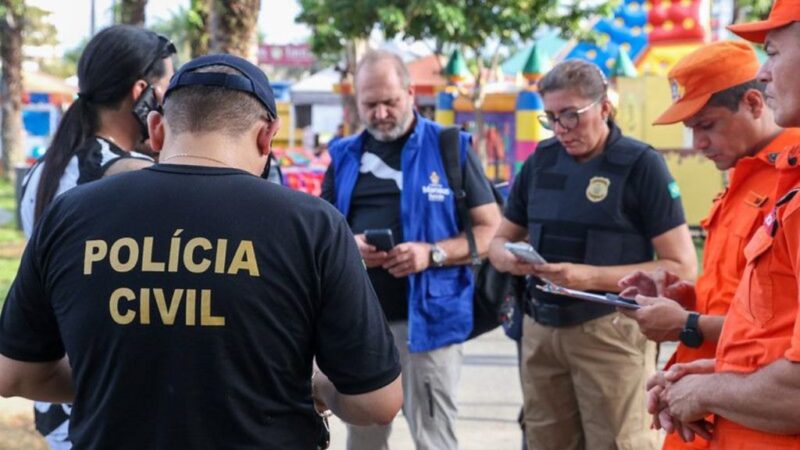 Fiscalização encerra bloco de rua em Manaus; outros 2 são autuados