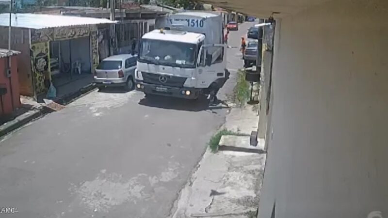 Criança de 6 anos morre ao sair para comprar pão e ser atropelada por caminhão