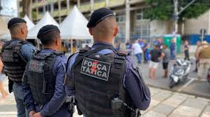 Em dois dias, 10 bandas e blocos de Carnaval foram fiscalizados em Manaus