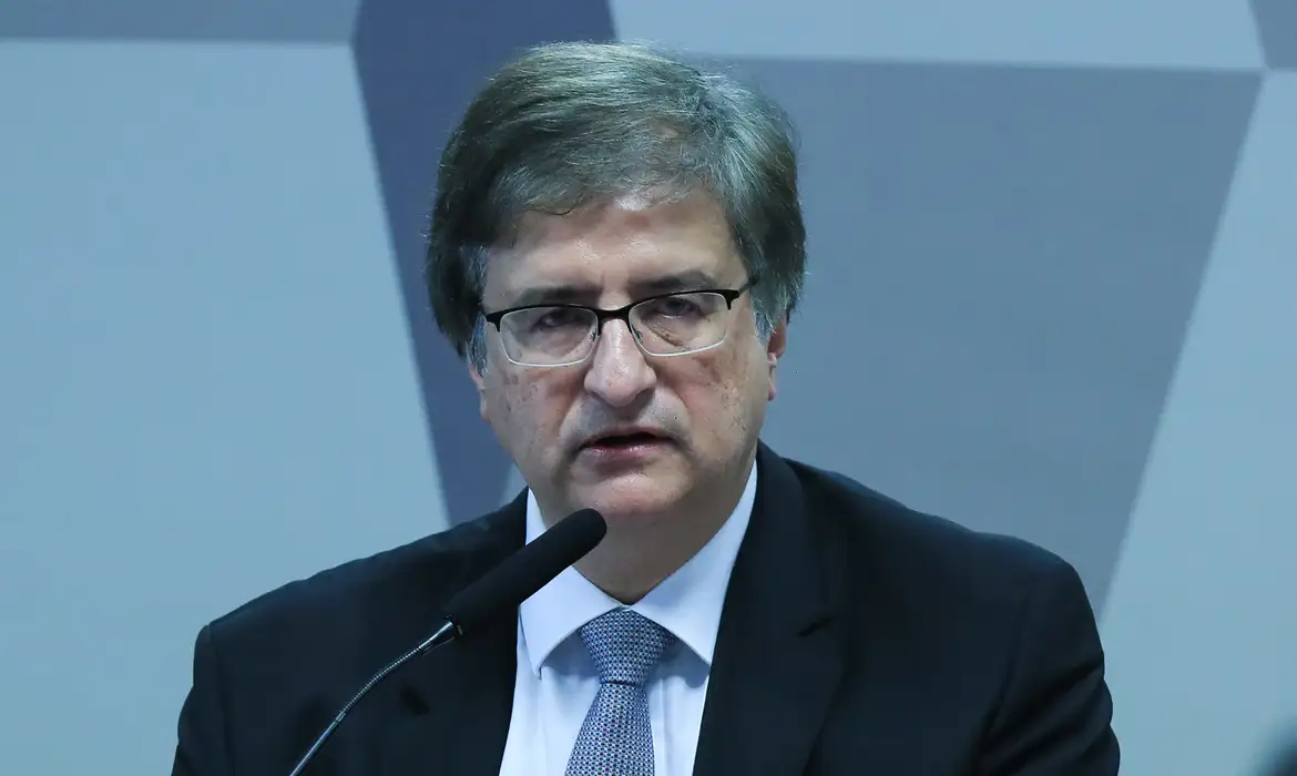 PGR se posiciona contra prisão de Bolsonaro no STF