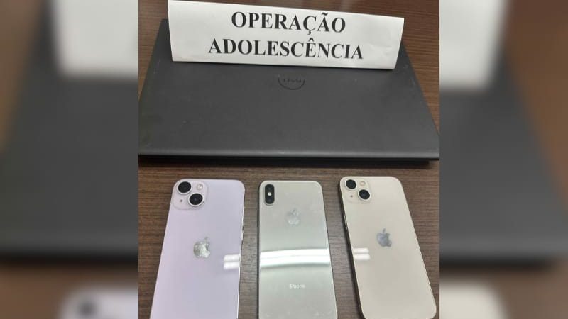 Seis estudantes cantam música de estupro e viram alvos da polícia em Manaus